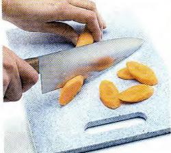 Как нарезать морковь ломтиками
