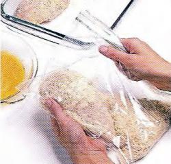 Как запанировать курицу