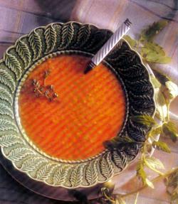 Фото готового томатного супа